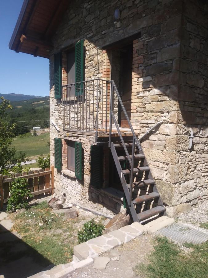 Segarati Relax La Romantica Rocca di Varsi المظهر الخارجي الصورة
